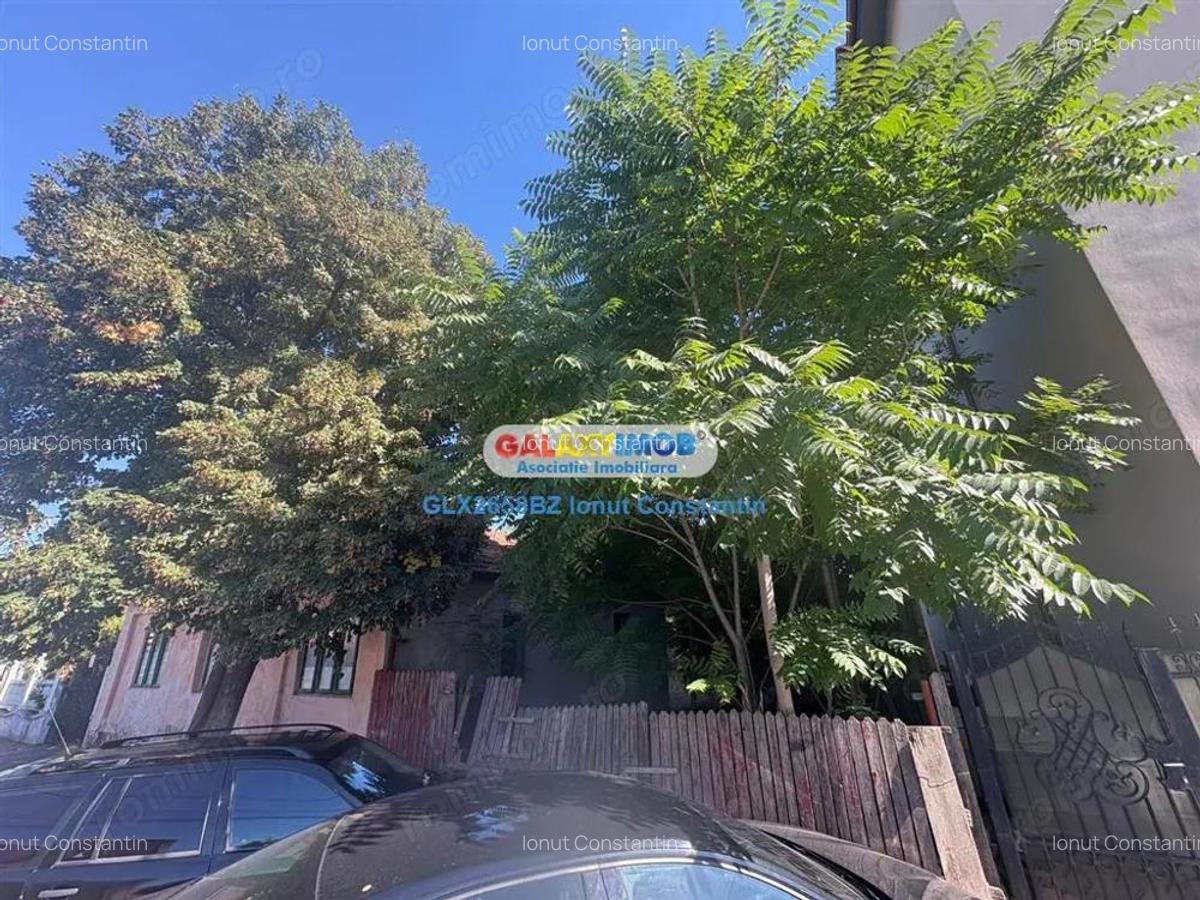 Teren Zona Centrala - 1