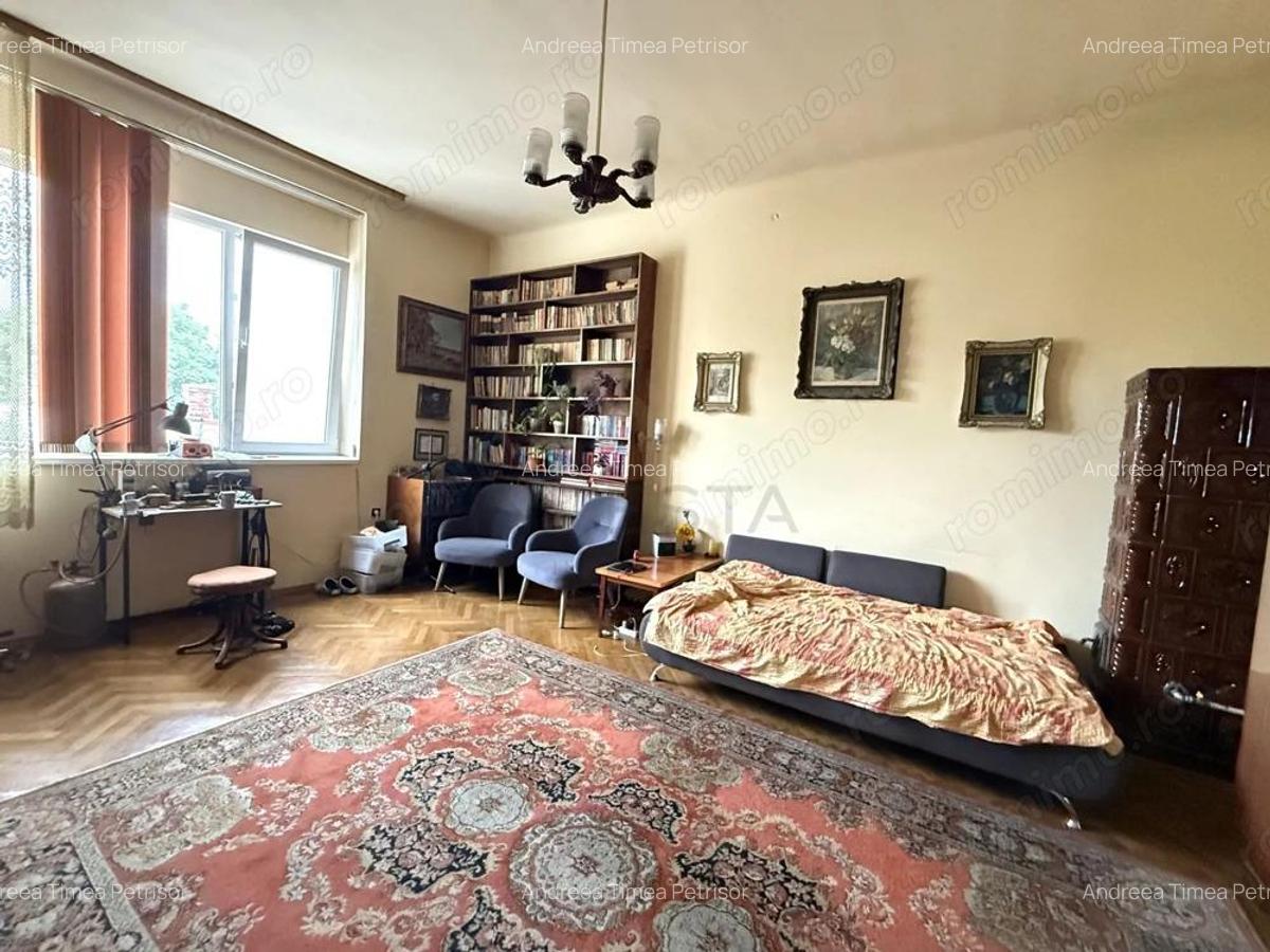 Apartament Central cu 3 Camere, Etaj 1, Ideal Locuinta sau Investitie - 2