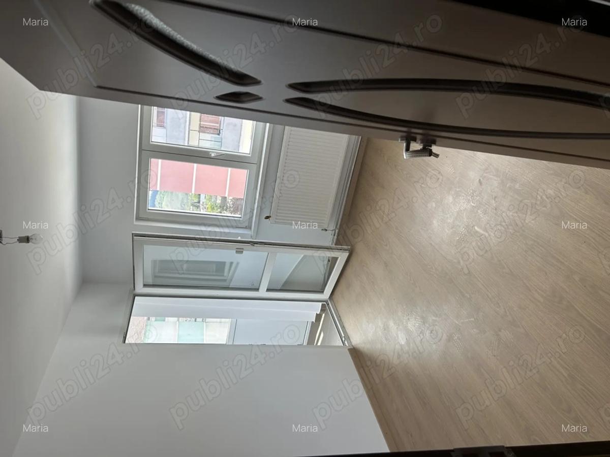 Apartament de vanzare cu 4 camere - 6