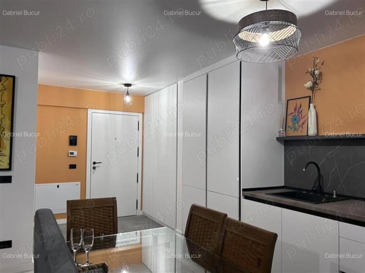 Inchiriere Garsoniera Semidecomandata Sun Royal View - 2