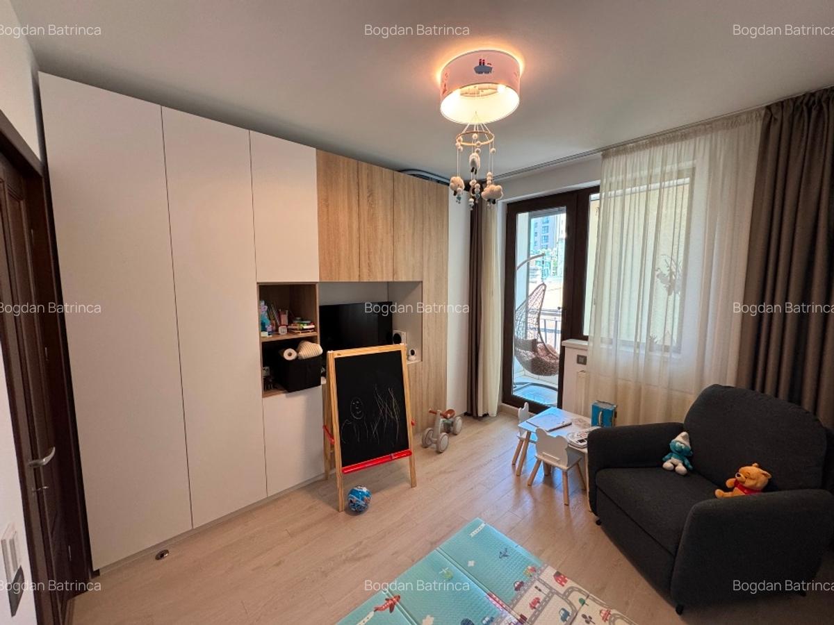 Apartament 3 camere complet utilat/mobilat Decebal/Alba Iulia + 2 locuri parcare - 10