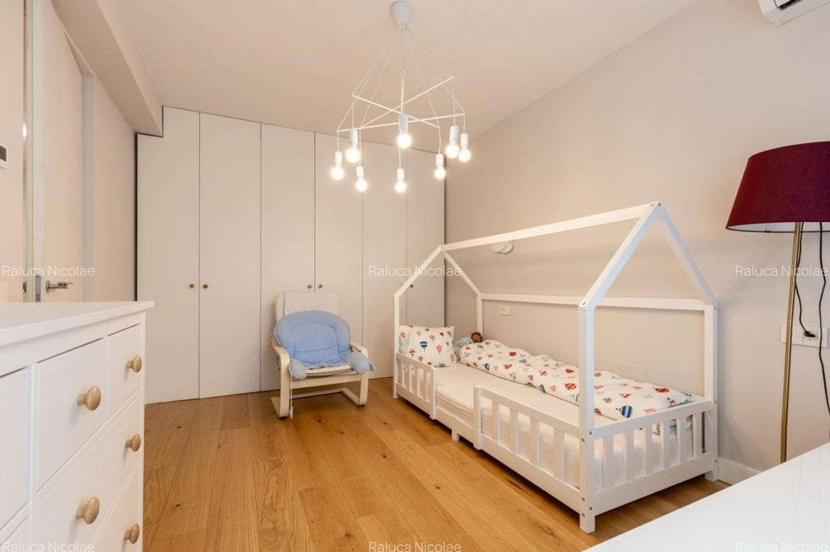 Penthouse Mobilat si Utilat cu Priveliste Panoramica spre oras - 25