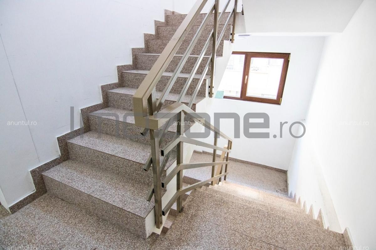 Prelungirea Ghencea, 2 camere, etaj 1/3, 75 mp, terasa 12.5 mp, comision 0% - 15