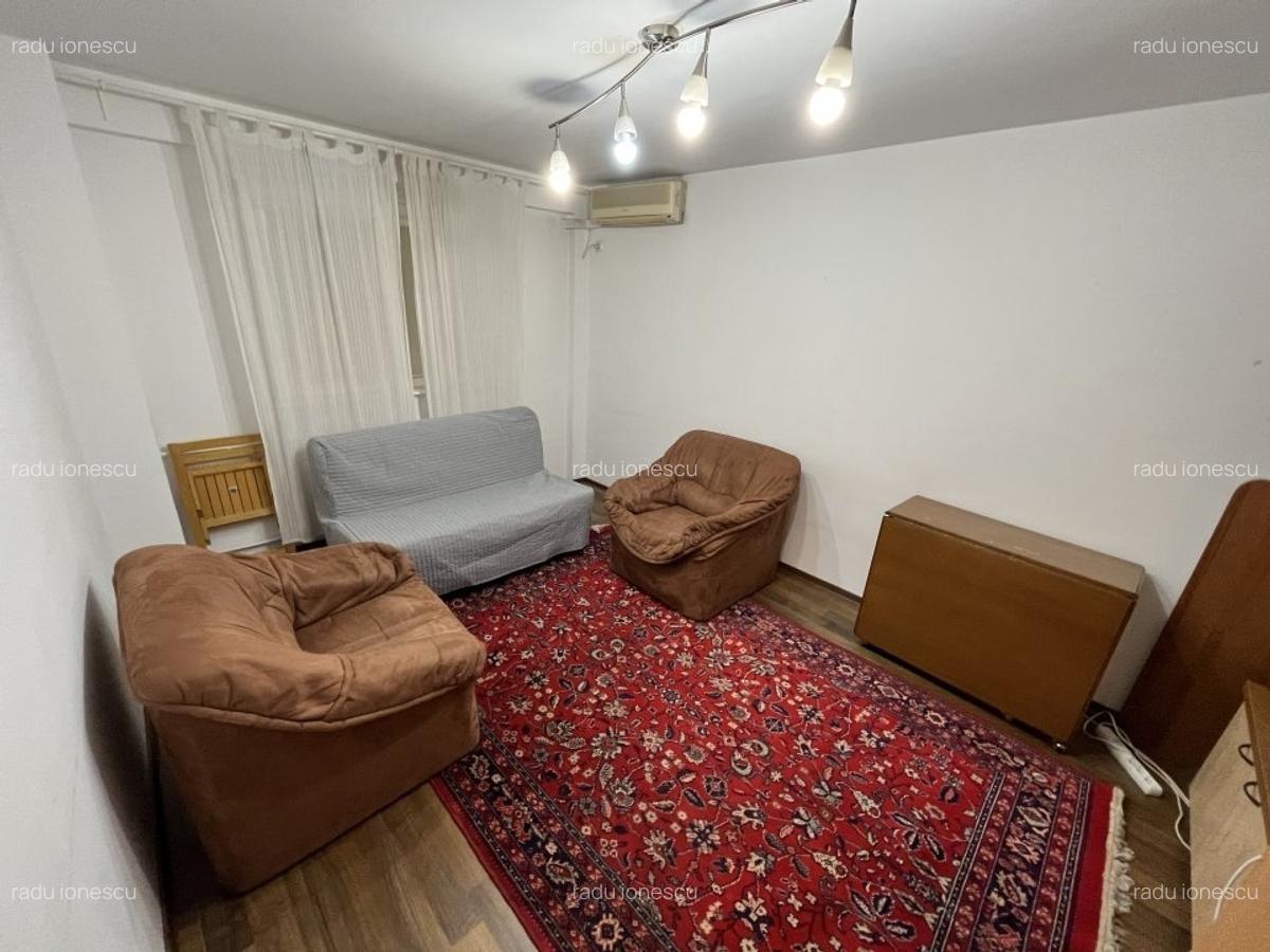 2 camere Arcul de Triumf - 12