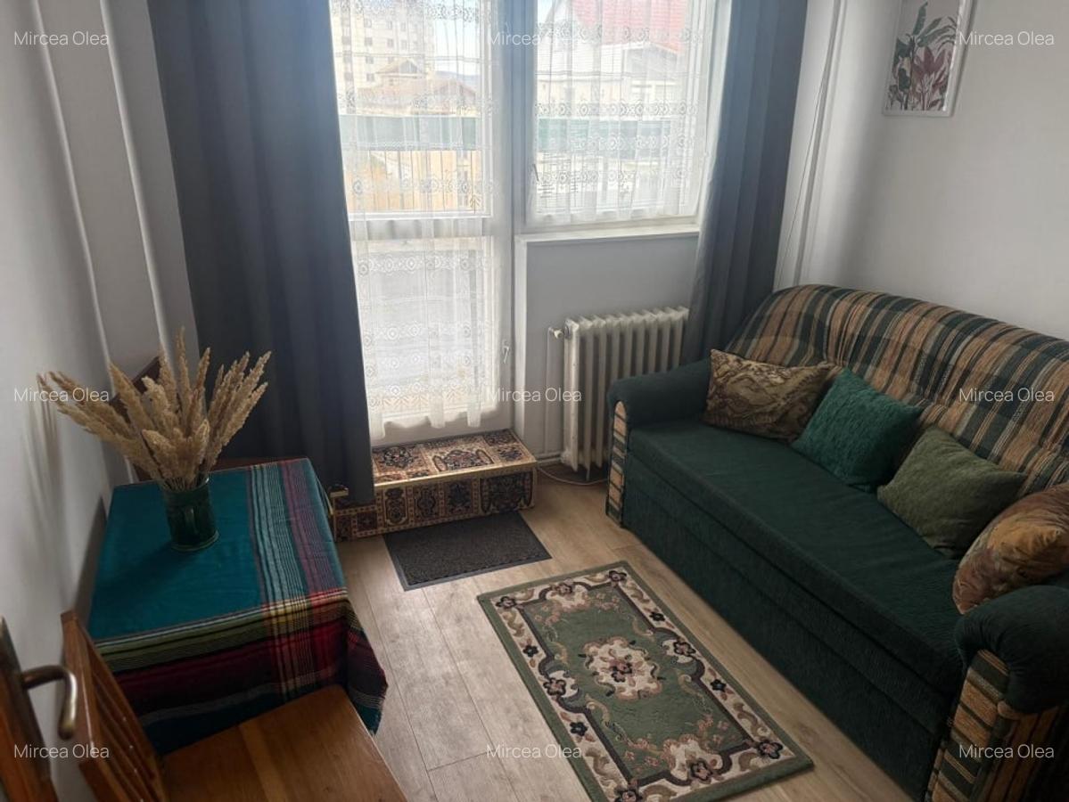 Apartament 5 camere-Scoala de Inot - 4