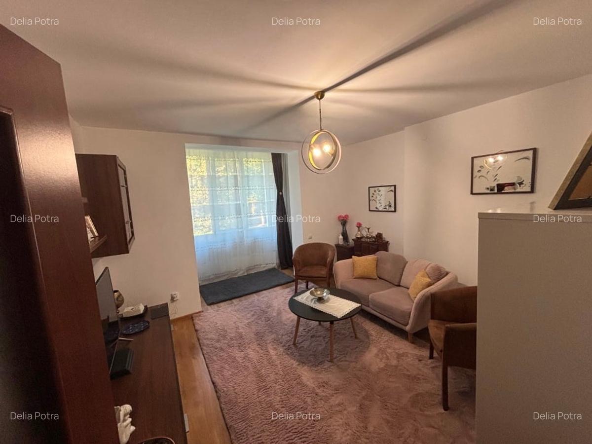 Vând apartament in Hunedoara zona OM! - 2