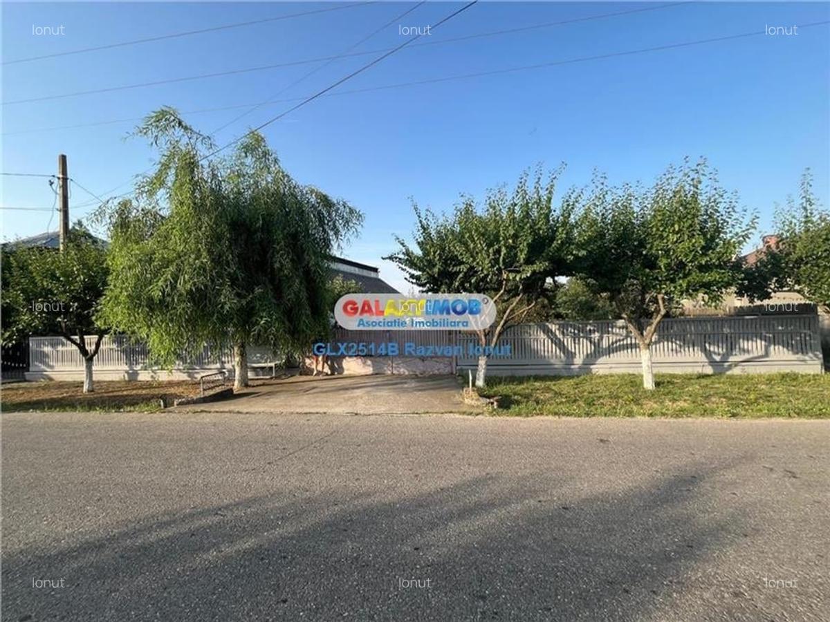 Casă cu 2 camere în Petrești - 1