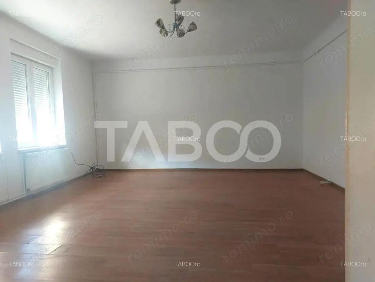 Casa individuala de vanzare 3 camere 90 mp teren liber 243 mp Cisnadie - 7