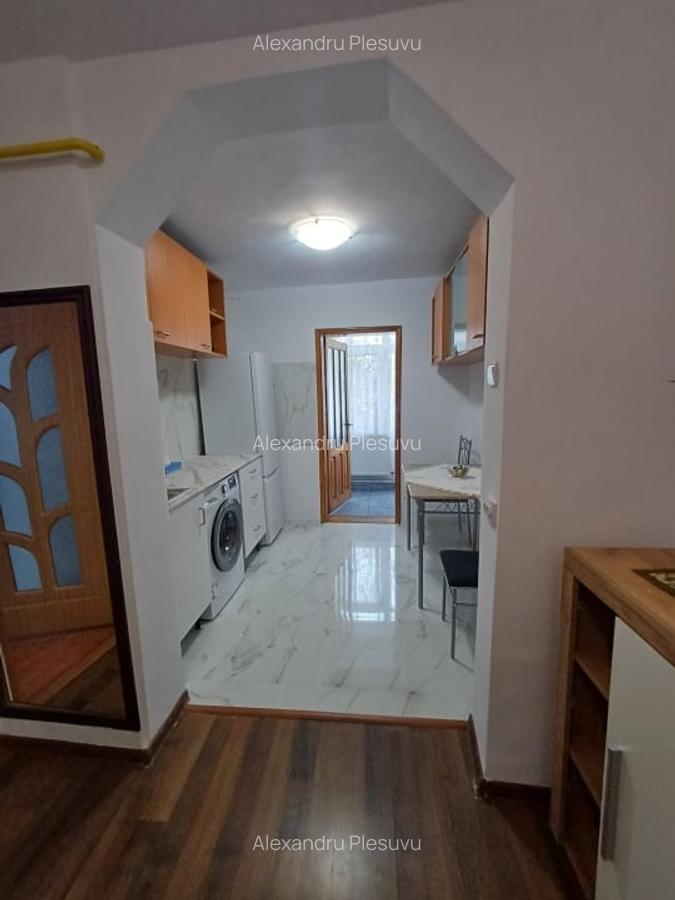 INCHIRIERE-APARTAMENT 2 CAMERE-NICOLINA - 4