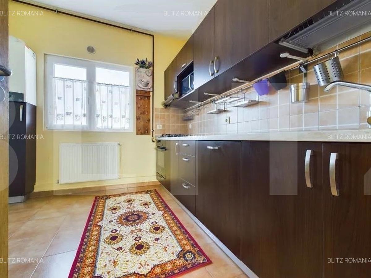 Apartament de vanzare, cu 4 camere, 80 mp, zona Parcul Bucovina - 4