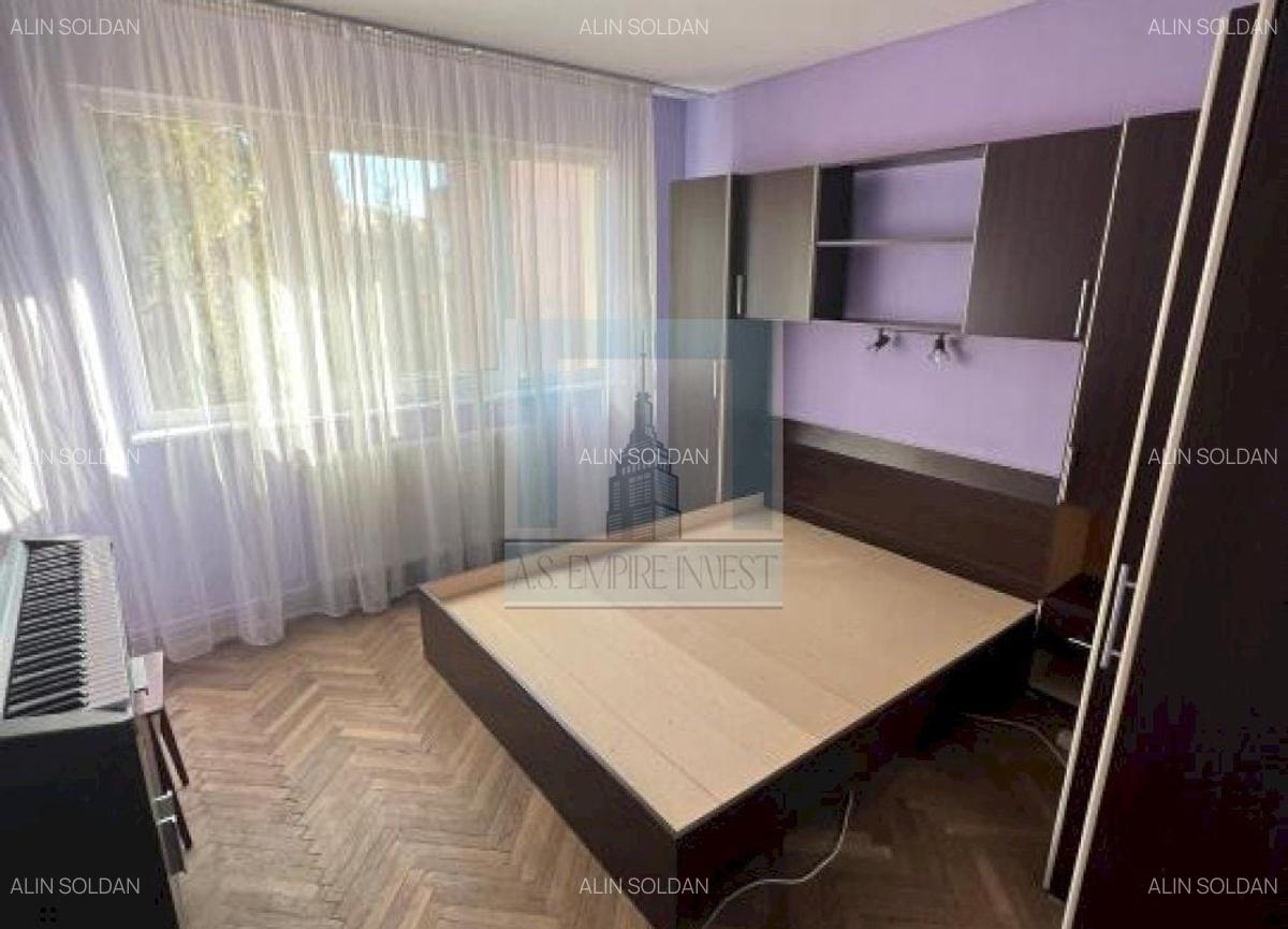 Apartament 3 camere - zona Centrul Civic - 2