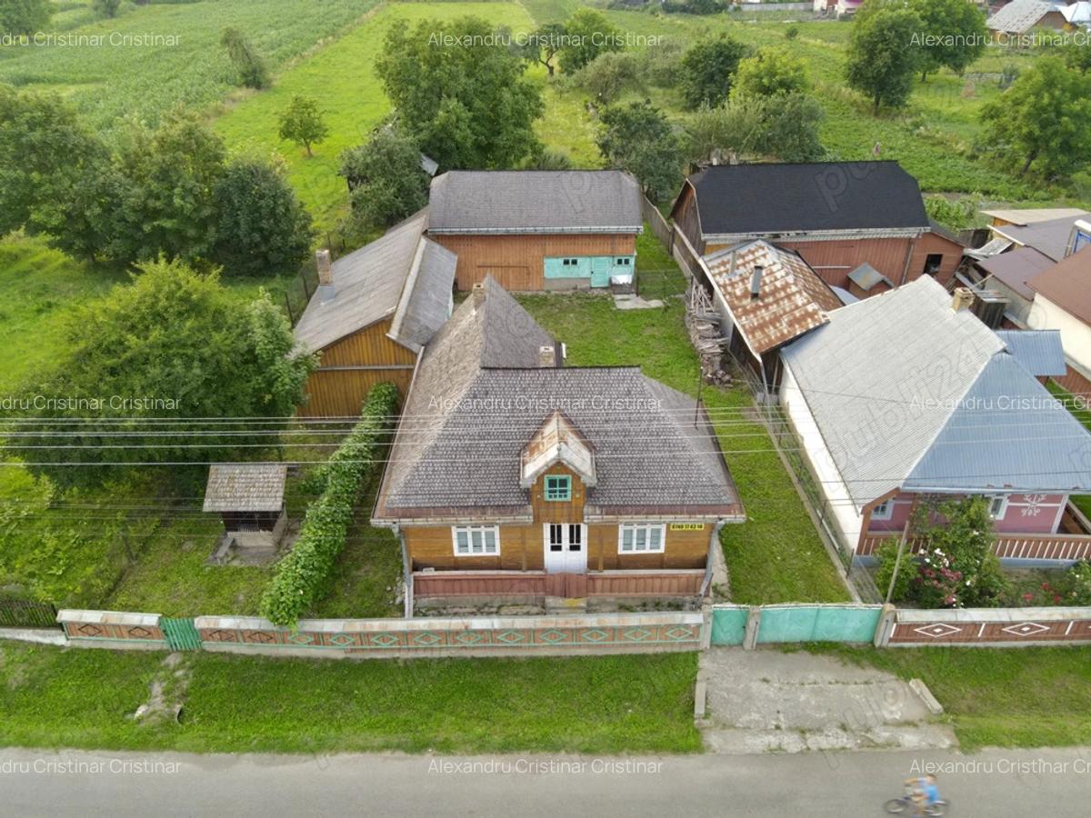 Gospodarie de vanzare in Valea Moldovei, judetul Suceava - 8
