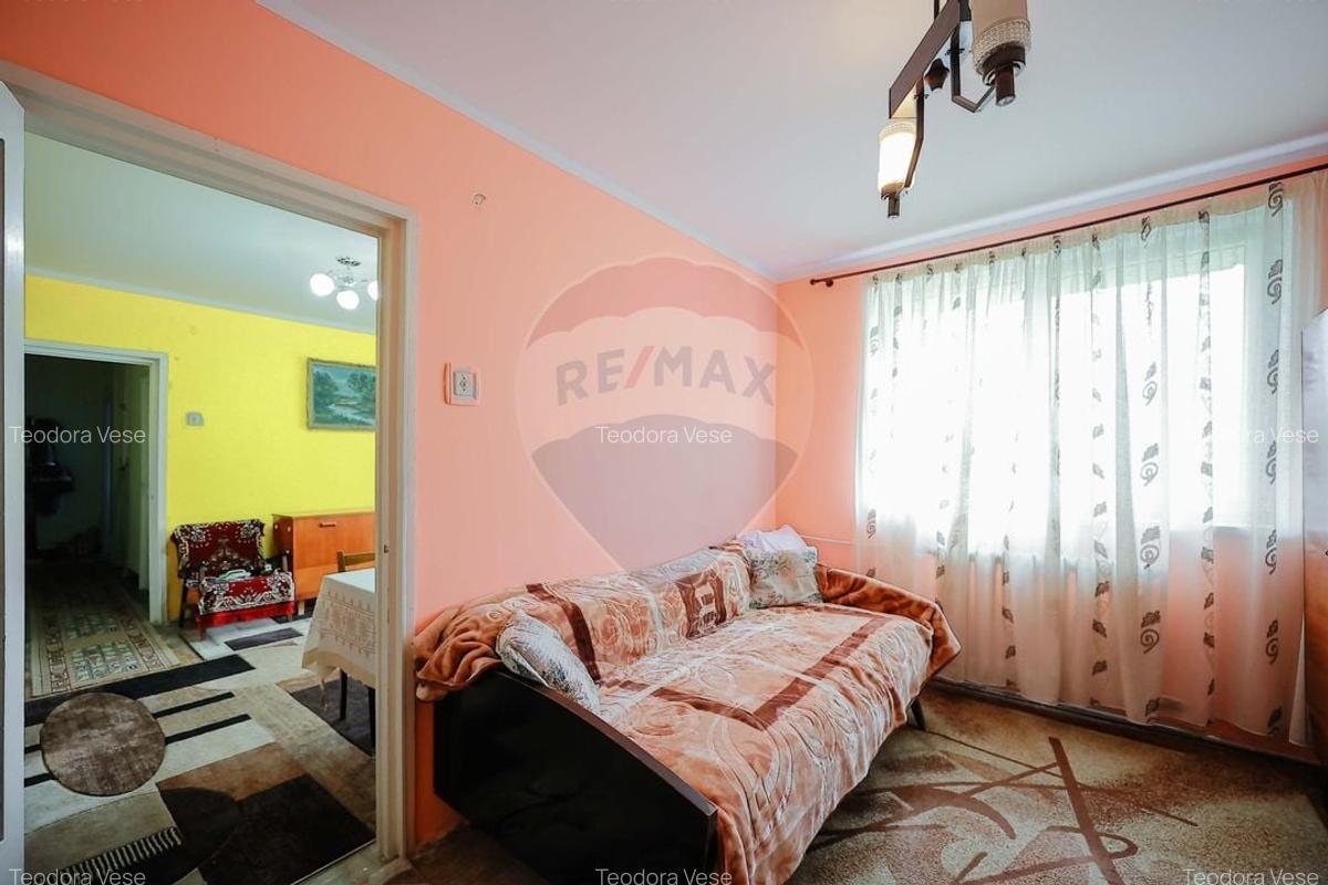 Apartament 2 camere de vanzare - Str. Aluminei - 21