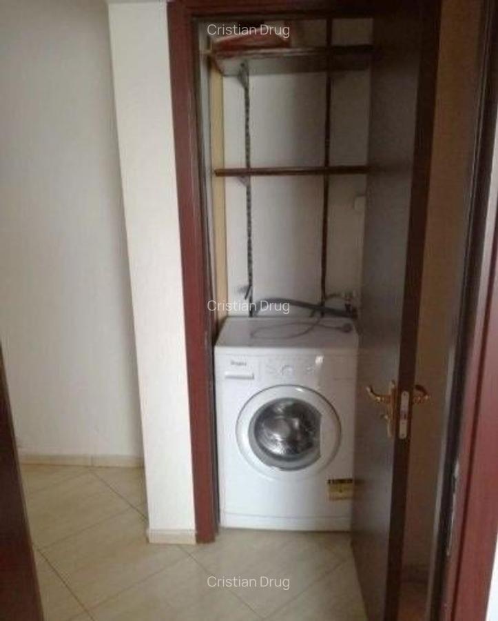 Apartament cu 2 camere decomandat în P-ța Unirii - 8