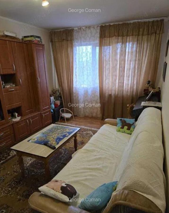 ZONA CENTRALA- 3 CAMERE DECOMANDAT, SUPRAFATA 64 MP , CENTR - 1