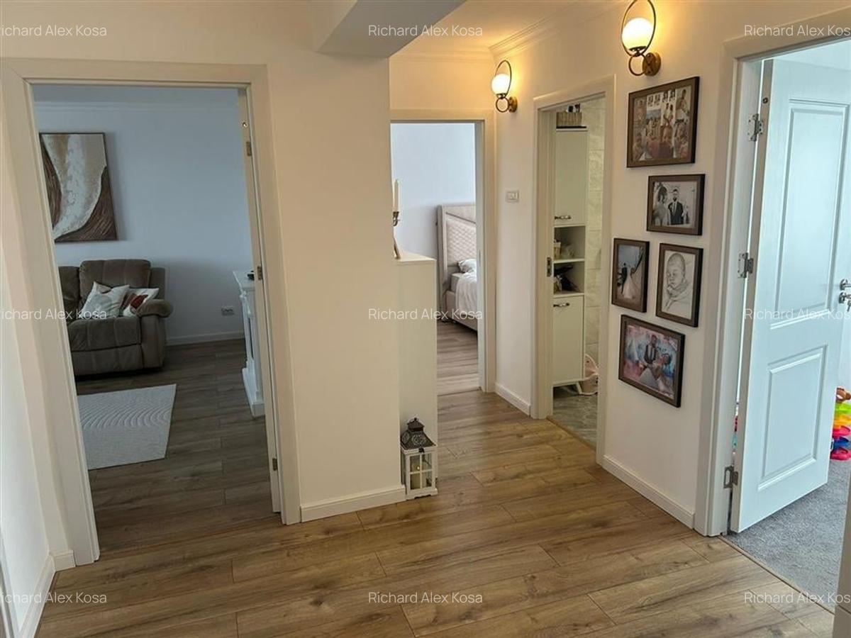 RECO Apartament 3 camere - 8