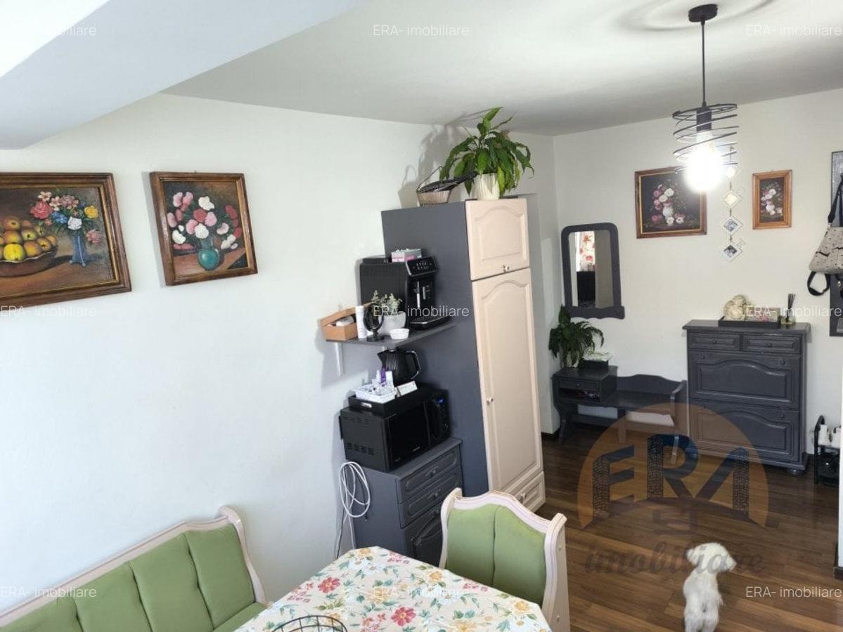 Apartament cu 3 camere semidecomandat, mobilat în Rogerius - 4