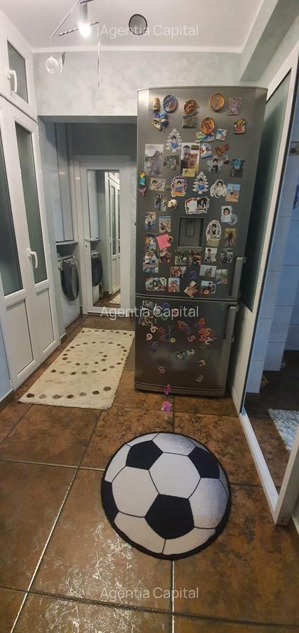 Apartament decomandat Micro 17 etaj 1 - 3