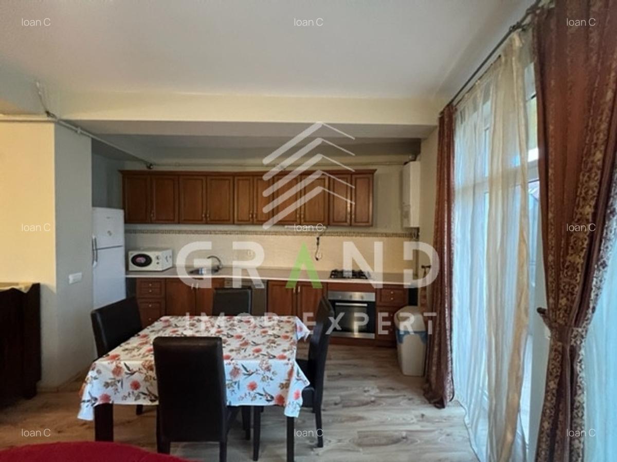 Apartament cu 5 camere semidecomandat în Zorilor - 3