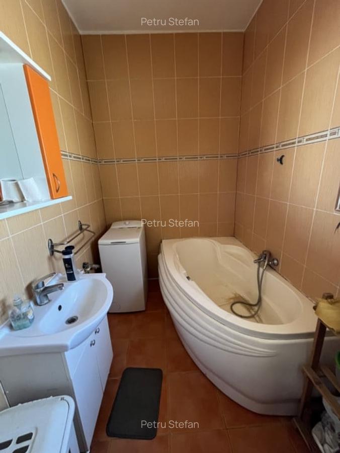 LOC DE PARCARE INCLUS, GIROCULUI, CURTE PRIVATA - 3