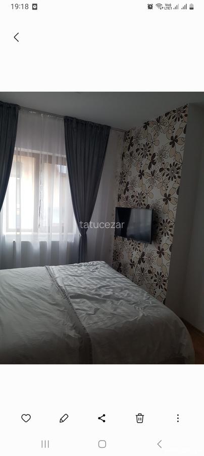 Vand apartament casa 3 camere - 2