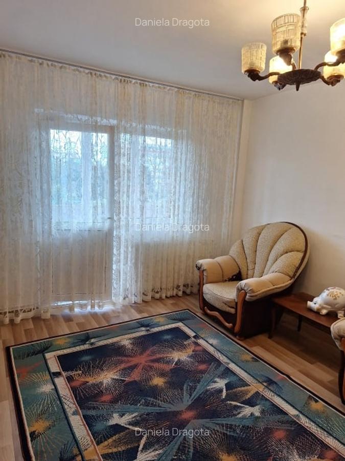 Apartament 2 camere, decomandate,  zona Garii - 2