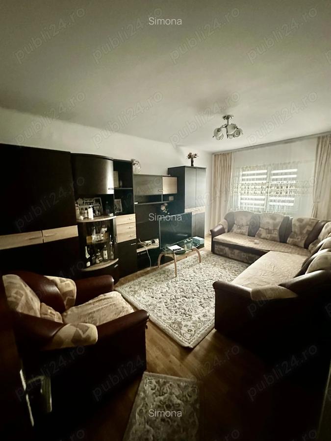 Apartament 3 camere - Zona Garii - 1