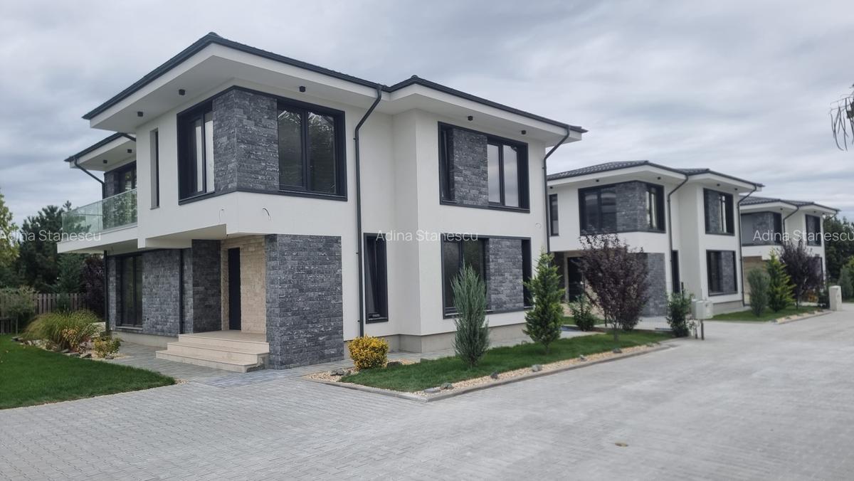 Complex rezidential cu 7 vile langa Laguna Albastra - 48