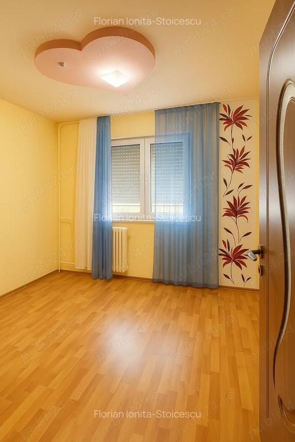 Apartament 3 camere de vanzare Craiova, Rovine - 3