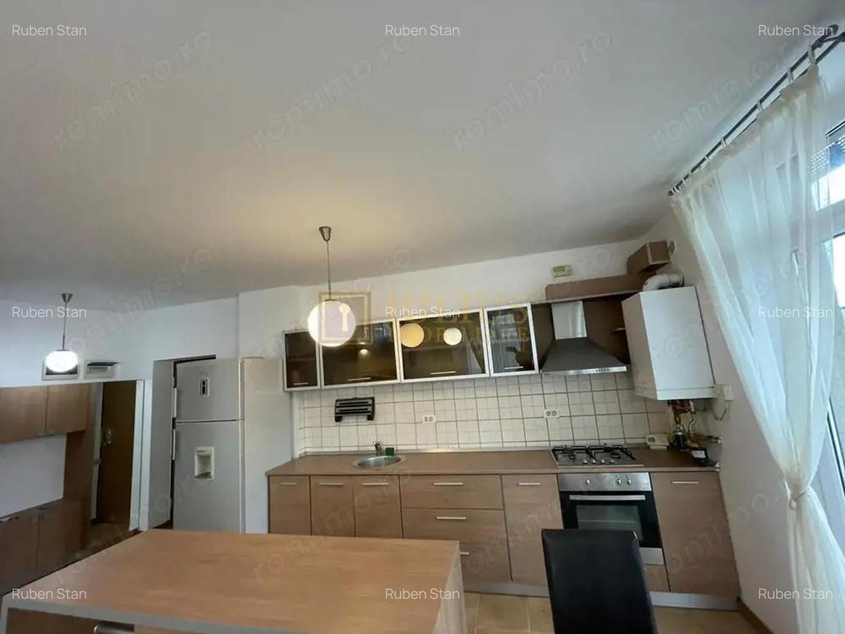 Zona Aradului, 3 camere + 2 bai, centrala proprie, parcare subterana - 4