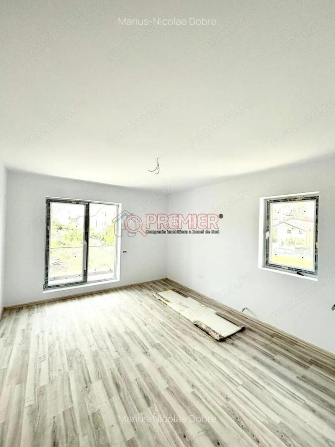 De vanzare Apartament 3 camere, bloc nou, zona Grand Arena - 4