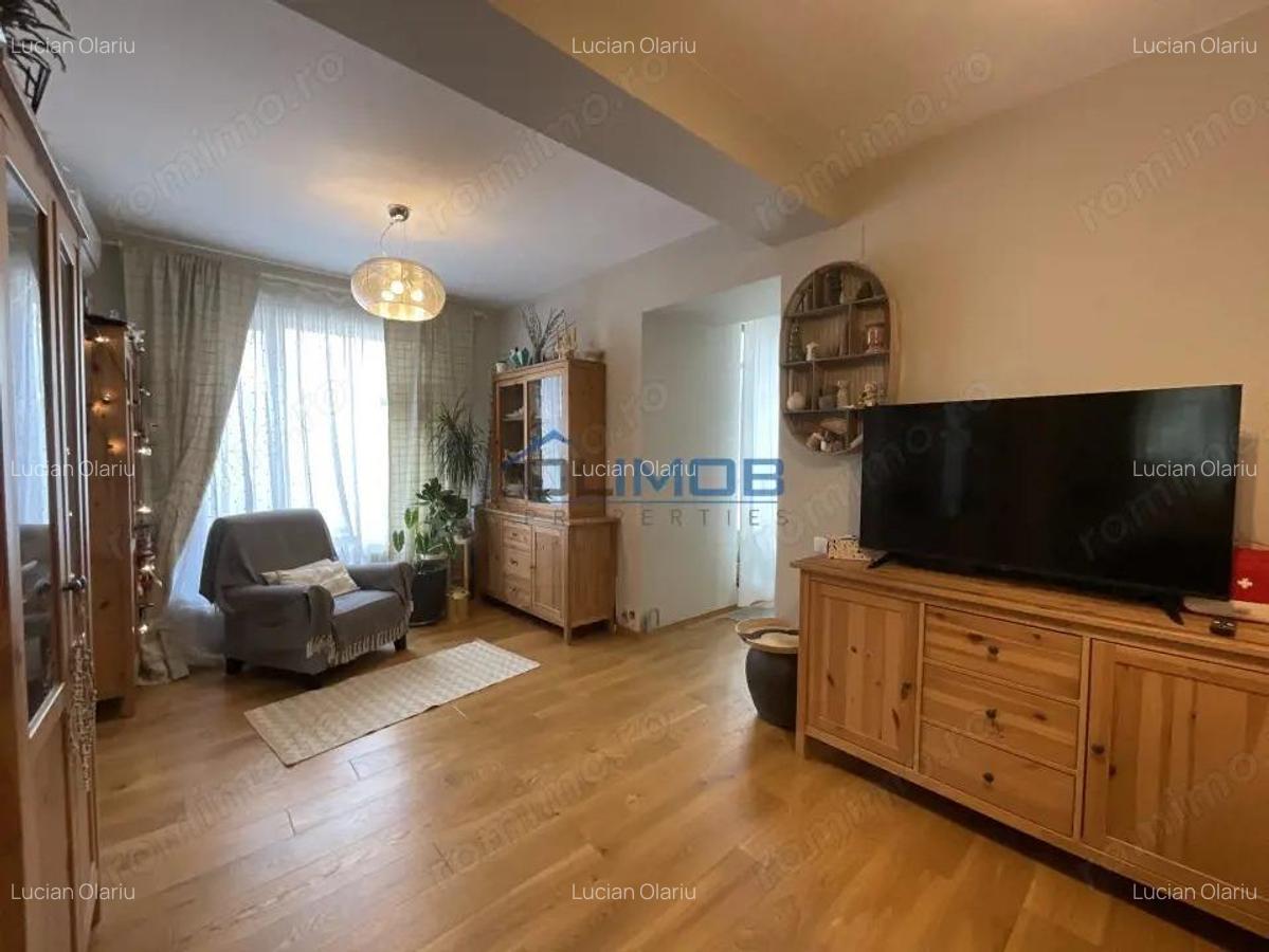 Vila de vanzare Pia?a Alba Iulia, Unirii, Sector 3, Bucure?ti - 5