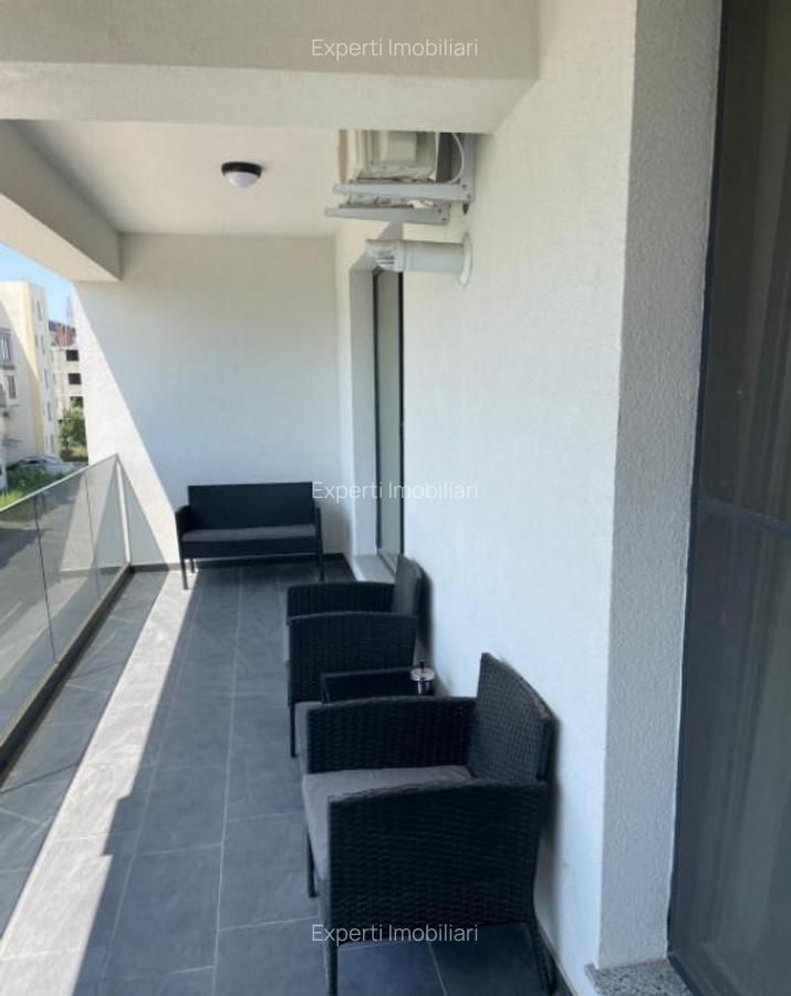 Apartament 2 camere de vanzare - vedere la mare - 2