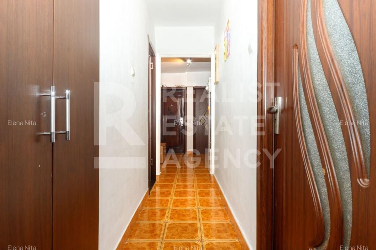 Vânzare, apartament, 3 camere, etaj 1, Str. Cristea Mateescu - 19