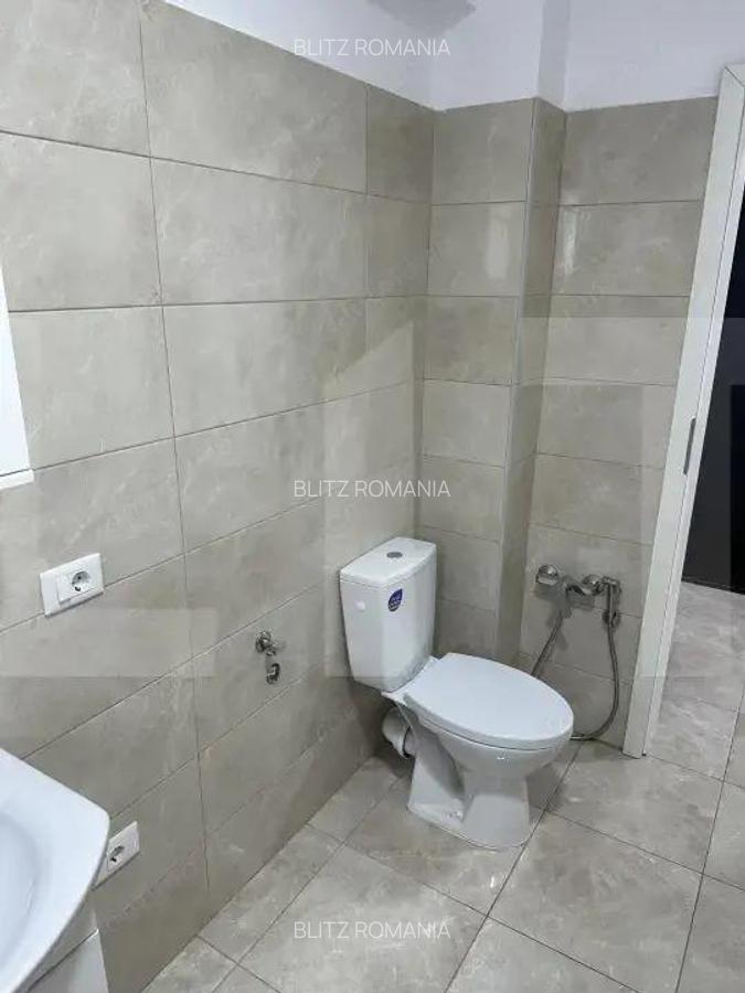 Apartament de vanzare, cu 2 camere, 56 mp, zona Dobroiesti - 9