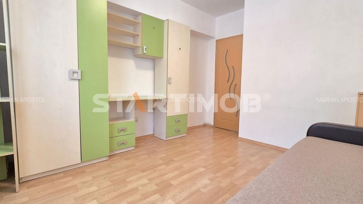 Apartament cu 3 camere decomandat, mobilat în Răcădău - 3