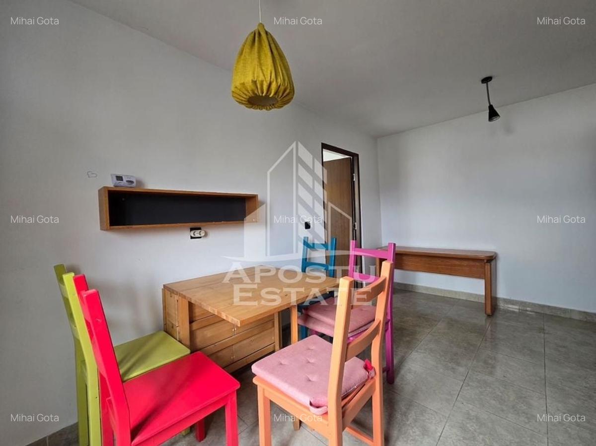 Apartament cu 3 camere, centrala proprie, Circumvalatiunii - 14