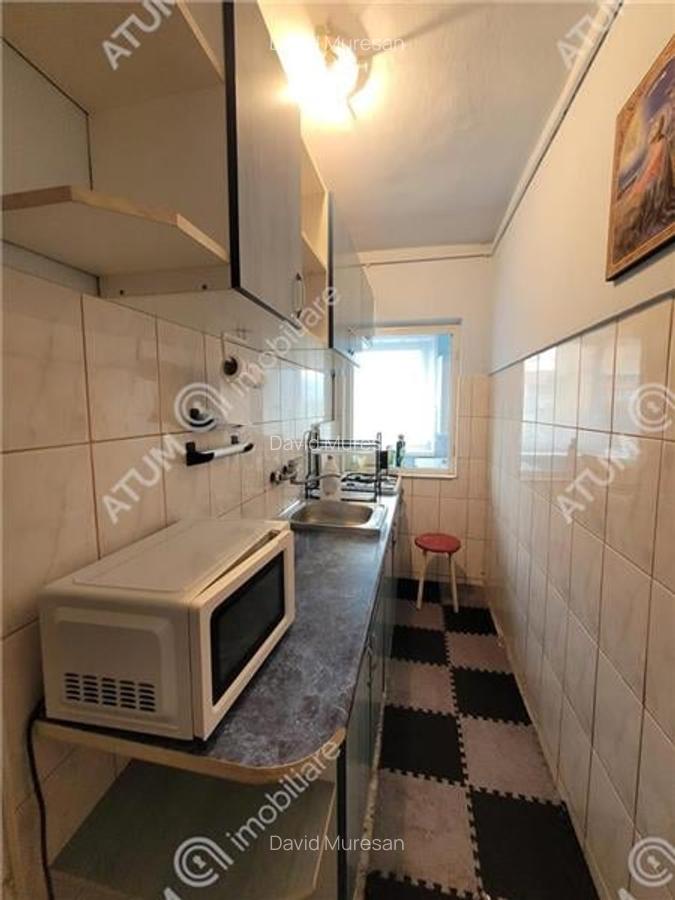 Garsoniera cu balcon si debara in zona Broscarie din Sibiu - 3