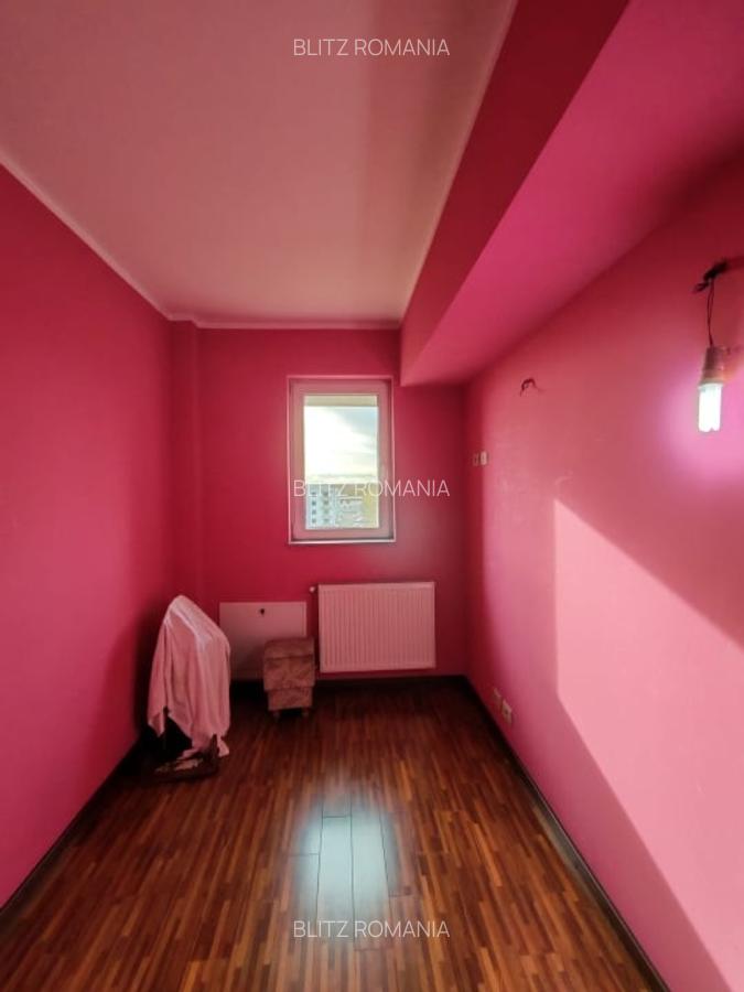Apartament 4 camere, 111 mp, zona Depozitul de flori - 17
