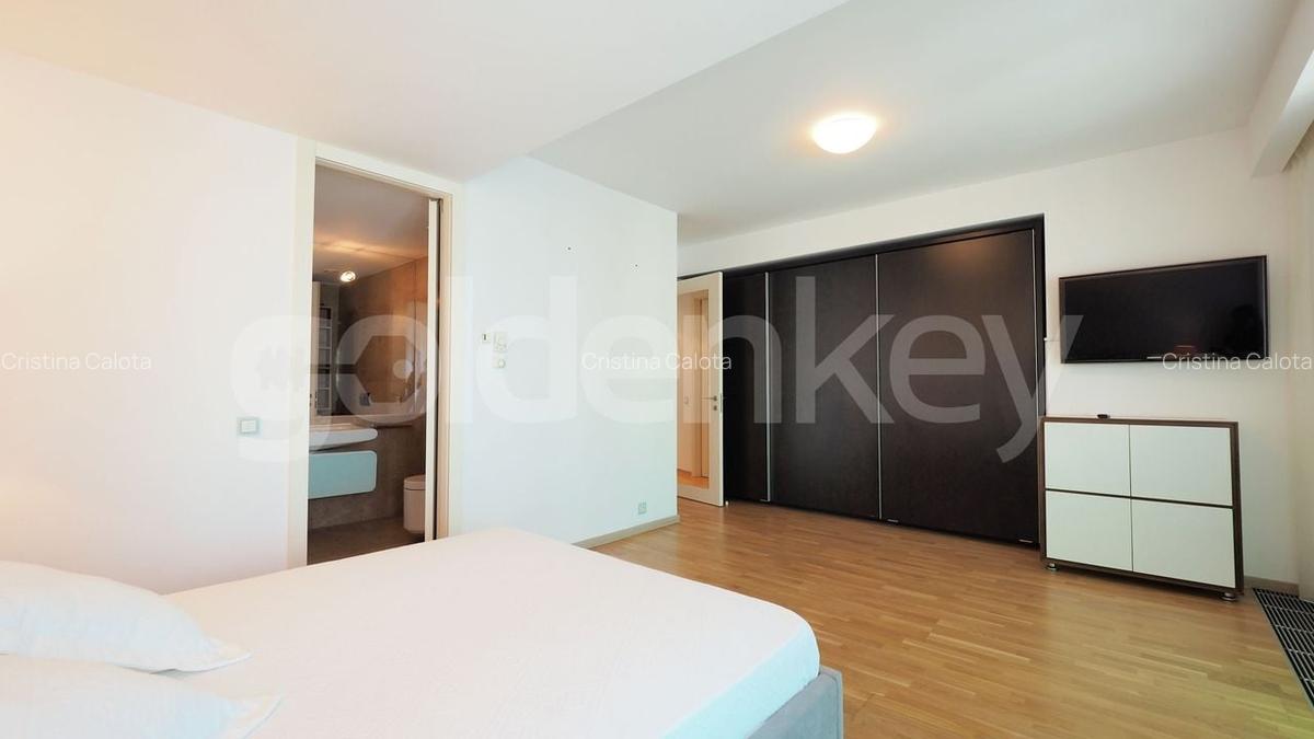 Apartament spatios cu 2 camere | garaj si terasa - 11