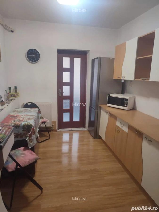 Proprietar inchiriez apartament 2 camere pia?a mica - 1 Proprietar inchiriez apartament 2 camere pia?a mica - 1