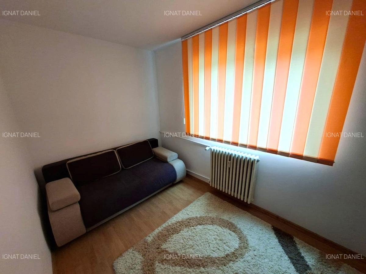 Apartament cu 2 camere, etajul 1/4, PET FRIENDLY, zona Podu Ros - 1