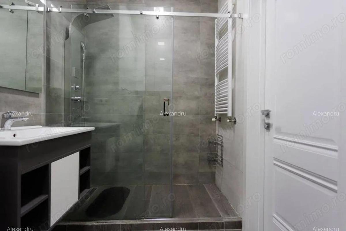 Garsoniera de inchiriat in zona Tractorul - 3 Garsoniera de inchiriat in zona Tractorul - 3