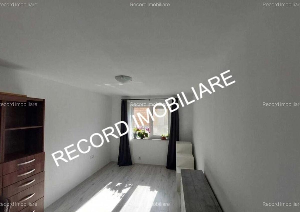 Apartament 3 camere,2 bai, etaj 1, 2 parcari in Floresti - 6