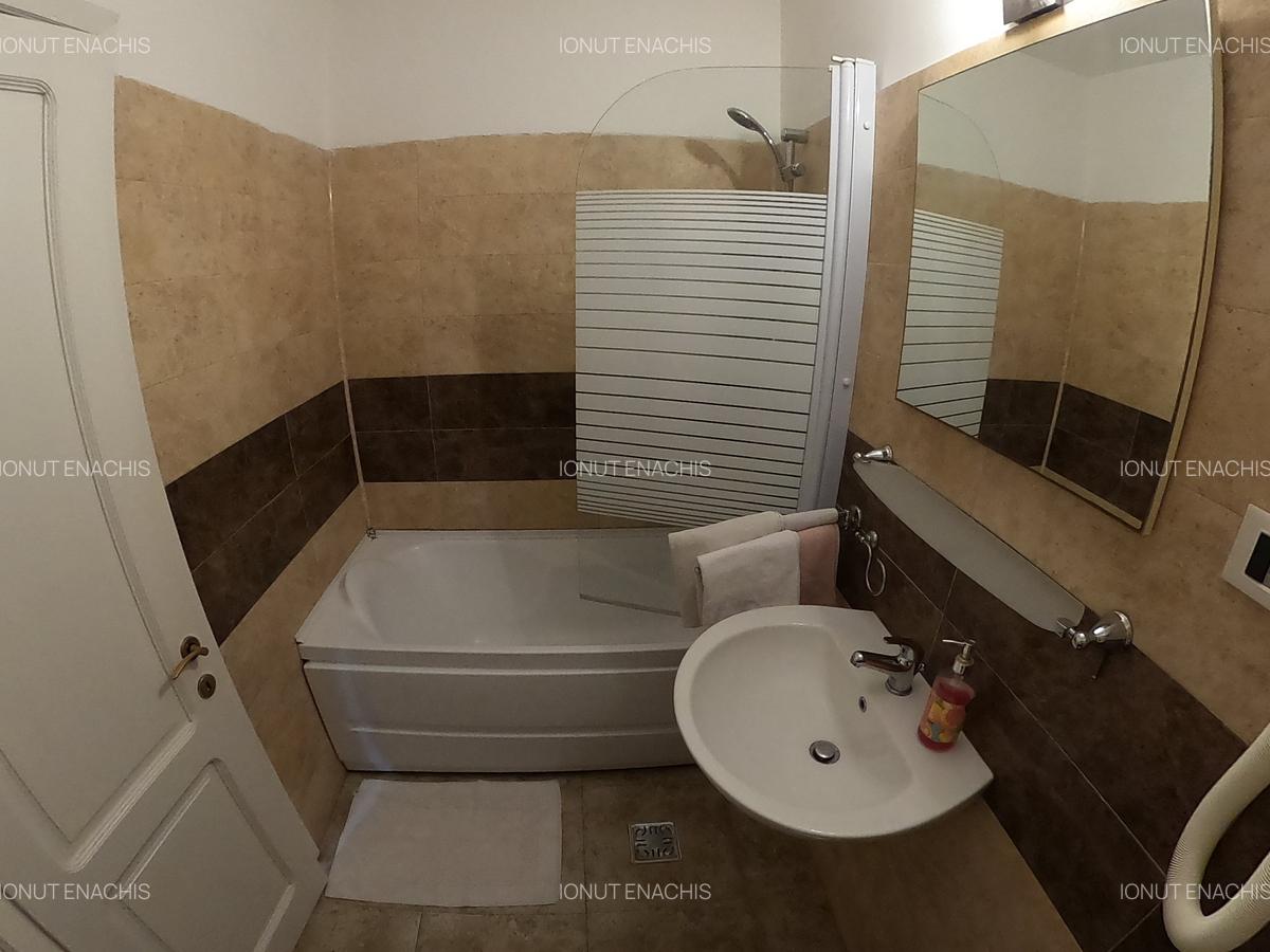 VANZARE CASA VILA INDIVIDUALA - 18