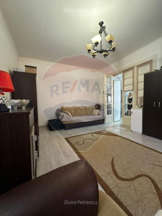 Casa / Vila cu 3 camere de vanzare in zona Central - 14