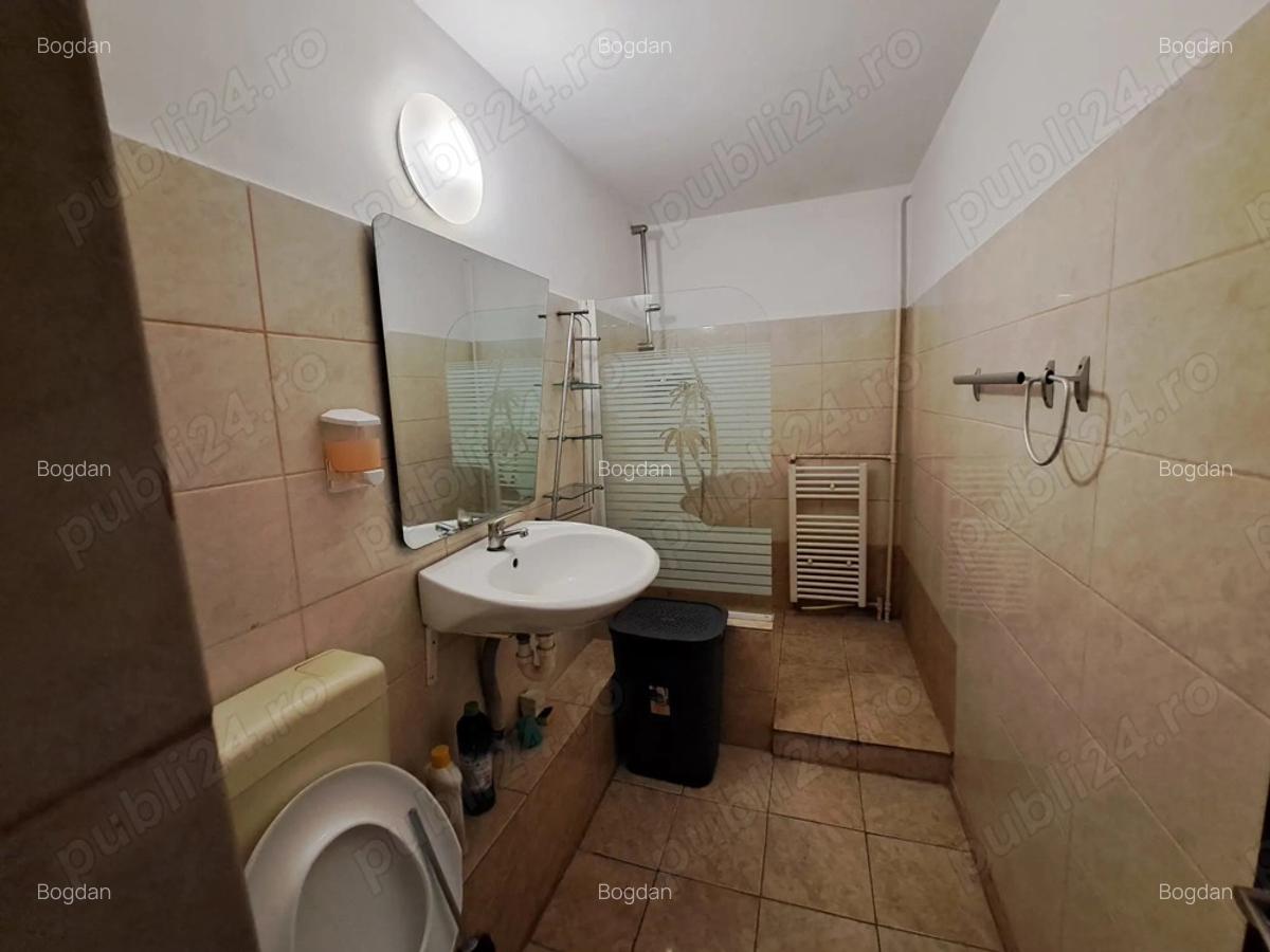 Inchiriez grasoniera Vitan Mall - 2