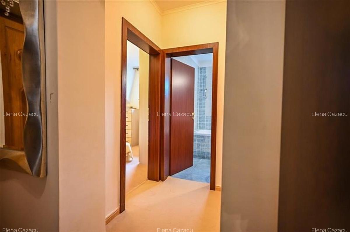 Apartament cu 3 camere decomandat, mobilat în Poiana Brașov - 23