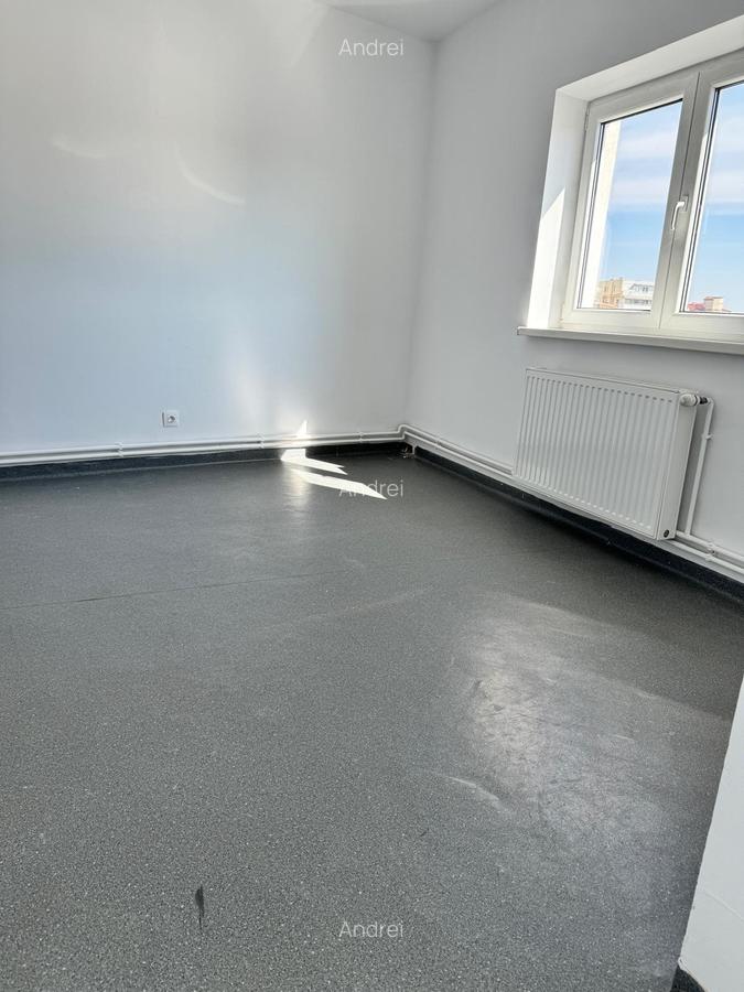 Apartament duplex  8 camere , cu garaj si boxa - 6