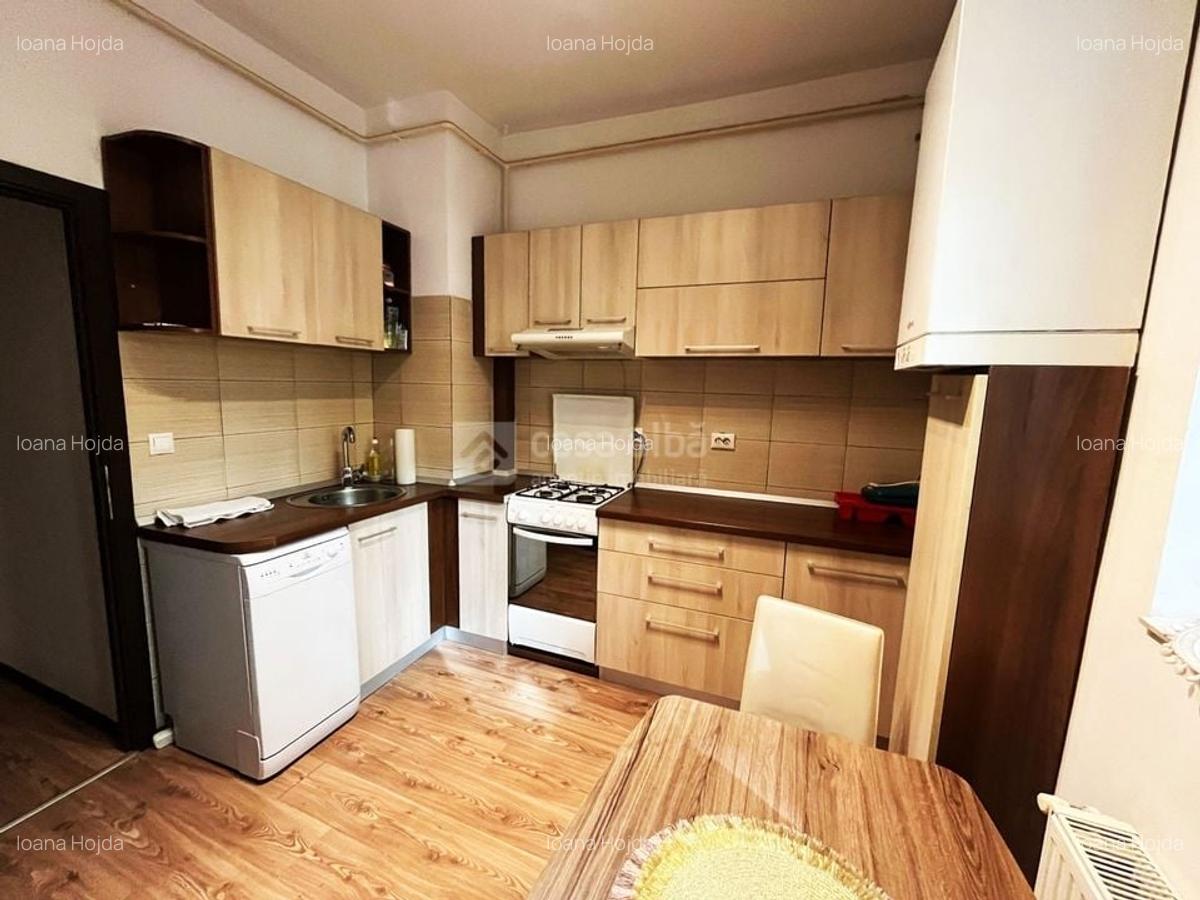 Apartament cu 2 camere decomandat, mobilat în Central - 3